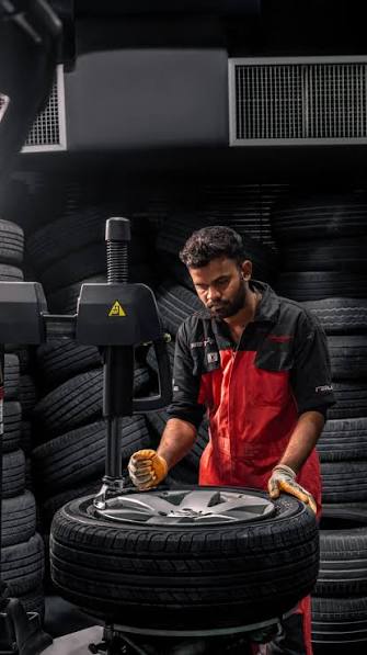 فني بطاريات سيارات صباح الأحمد